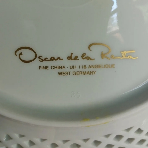 Vtg Oscar De La Renta 2 tier serving tray tidbit dessert blue floral tea party - Picture 9 of 12